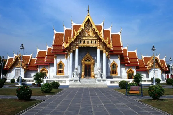Wat Benchamabophit, the Marble Temple in Bangkok