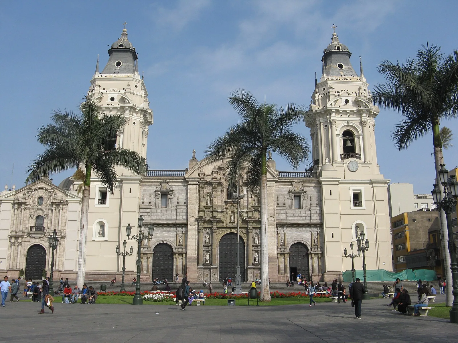 Lima Cathedral in the itinerary