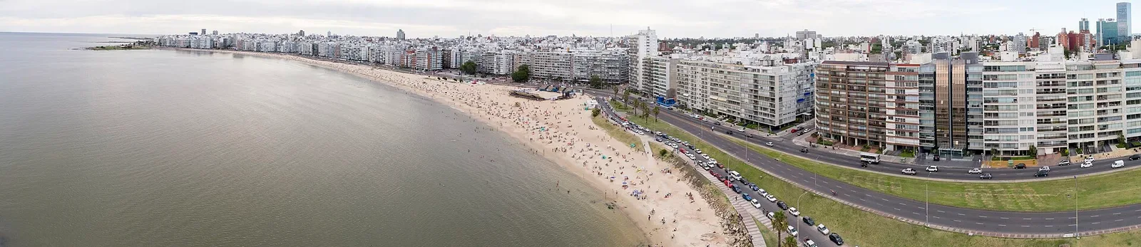 Rambla de Pocitos, used as the hero image for a 3-day Montevideo itinerary