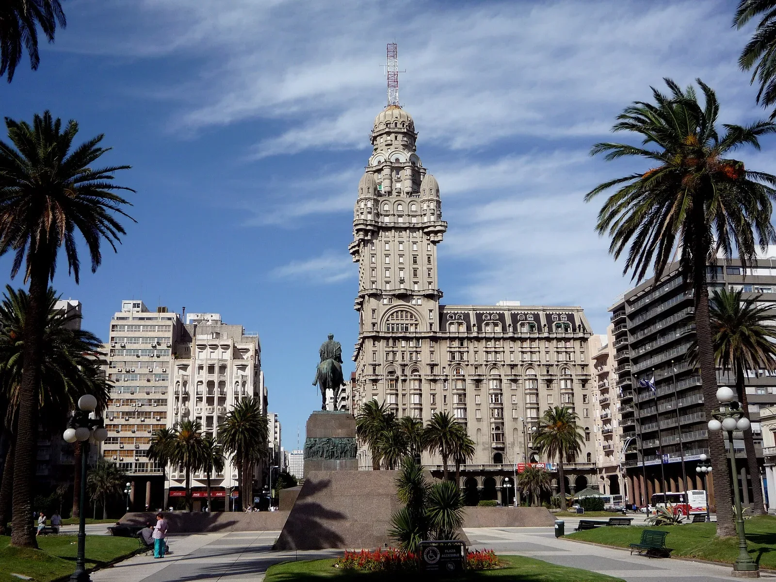 Plaza Independencia in central Montevideo