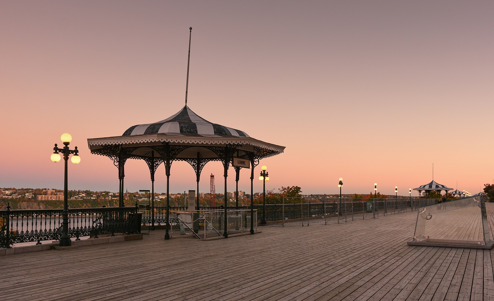 Dufferin Terrace in Quebec