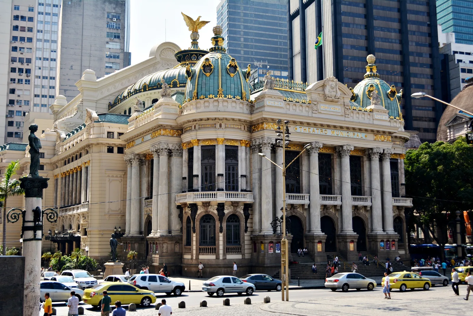 Theatro Municipal do Rio de Janeiro exterior