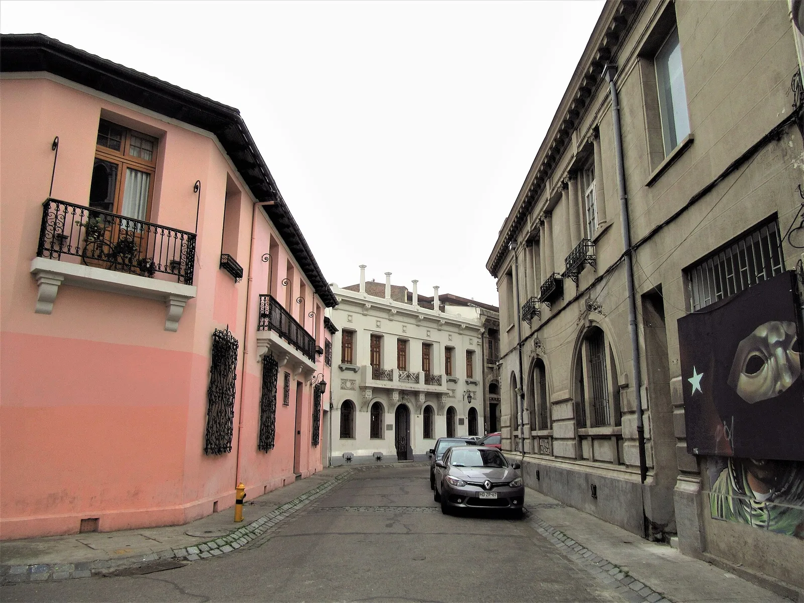 Historic homes in Barrio Concha y Toro, Santiago
