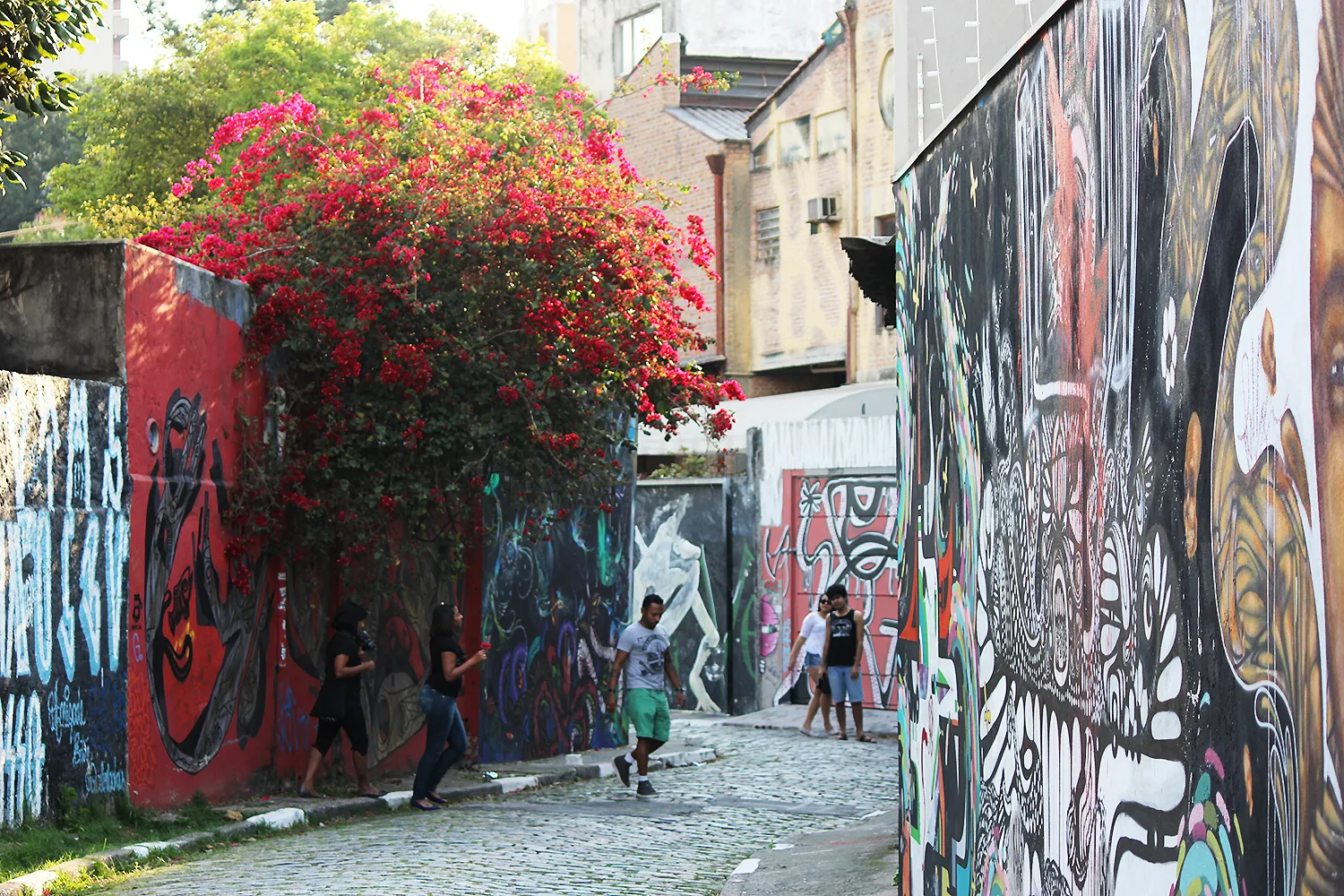 Beco do Batman in the itinerary