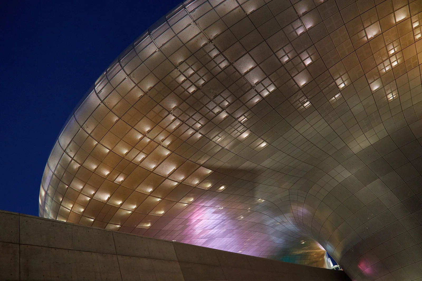 Dongdaemun Design Plaza (DDP) in Seoul